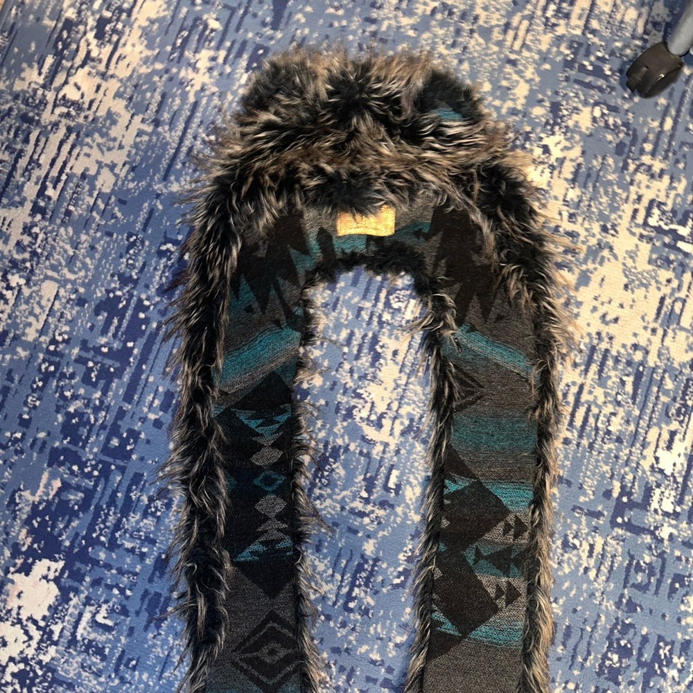Mystic Wolf Italy Collector Edition SpiritHood - blue/black